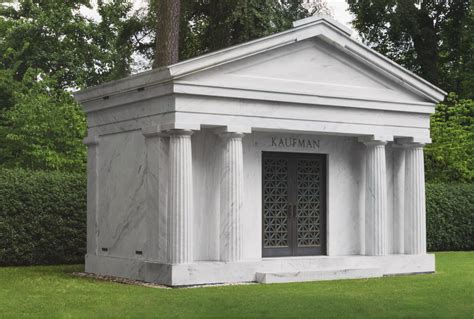 Mausoleum Definition & Meaning .